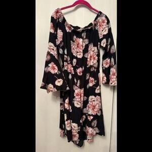 Stylish and Chic Off-the-Shoulder Floral Dress - Brand New!